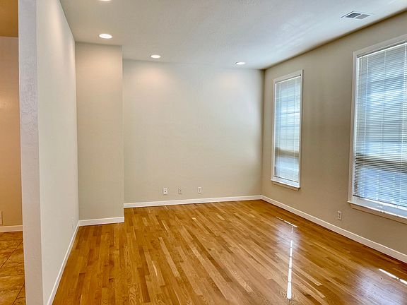 5th image of 2030 Lombard St #2
