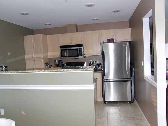 5th image of 25235 SE Klahanie Blvd APT D303