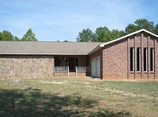 2506 Georgia Rd, Gray Court, SC 29645