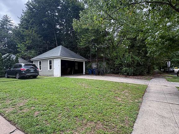 2nd image of 54 Hubinger St