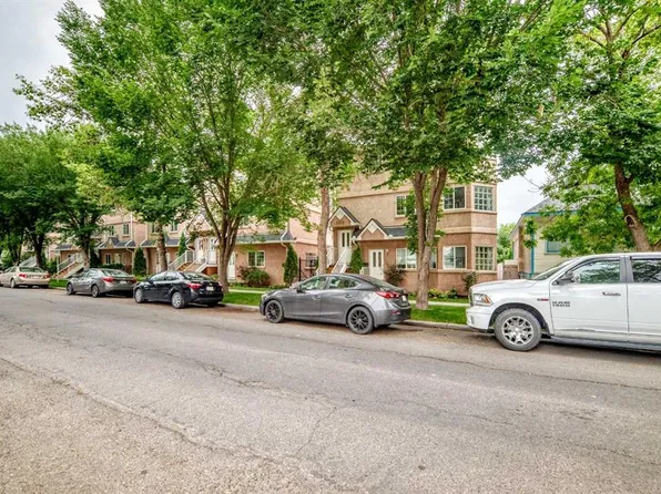 1415 W Centre A St NE #156, Calgary, AB T2E 2Z8