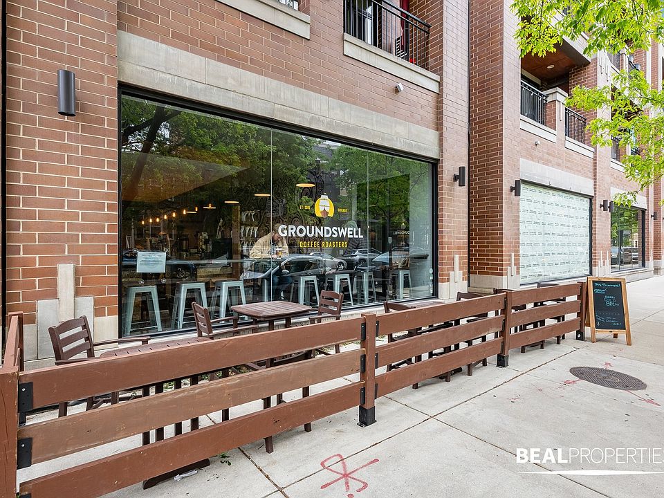 2nd image of 4829 N Damen Ave APT 404
