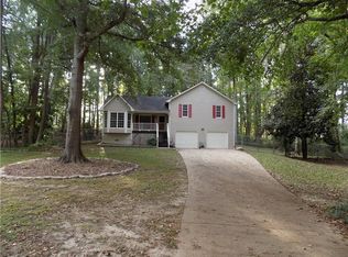 122 Ladora Dr, Dallas, GA 30157