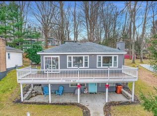 8344 Je Ne Be Dr NE, Rockford, MI 49341