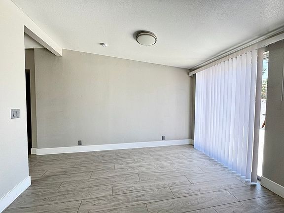 4th image of 1724 Izabella Ave