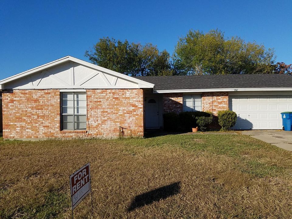 1st image of 1015 Espana Dr