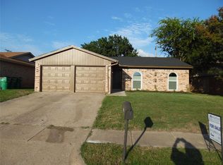 6329 Cascade Cir, Watauga, TX 76148