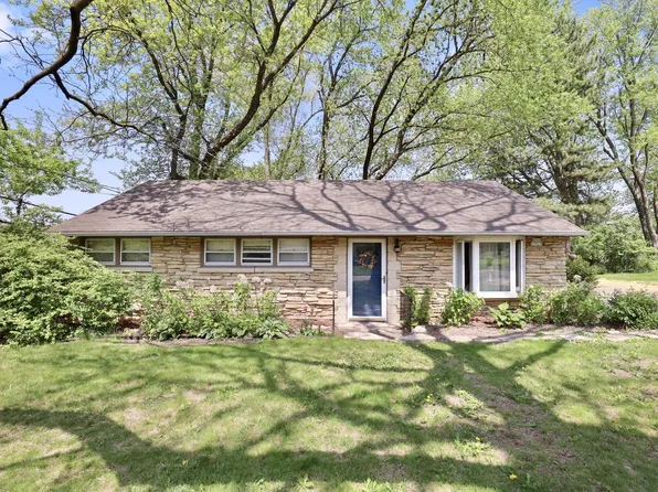 W209N7020 Fillmore DRIVE, Menomonee Falls, WI 53051