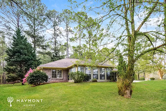 301 Clubland Cir SE — Photo 12