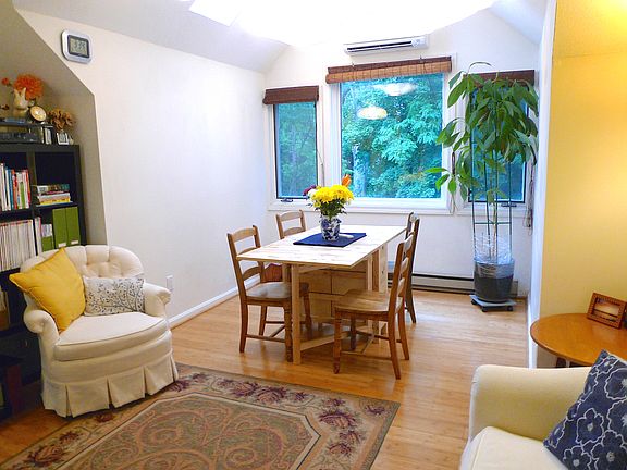 5th image of 53 Clark Ave APT 16