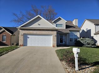 2514 Airport Rd, Bloomington, IL 61704