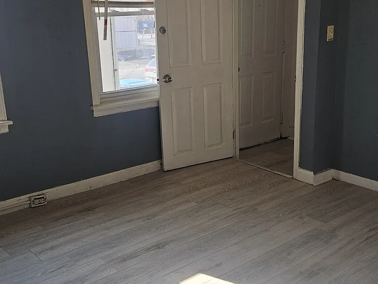 9 Hickman Rd #9 — Photo 3