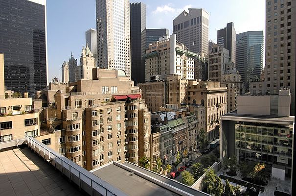 1st image of 15 W 53rd St #14K