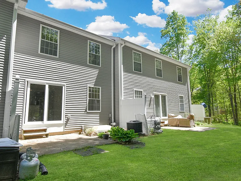 2118 Meriden Waterbury Tpke #16 — Photo 5