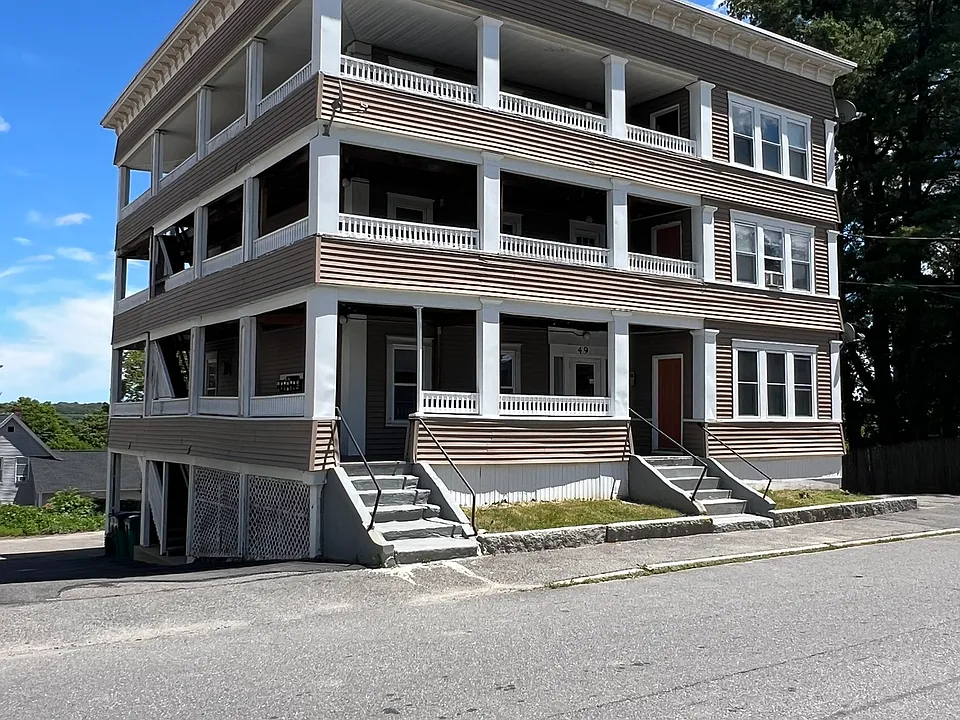 49 Cedar St #1L