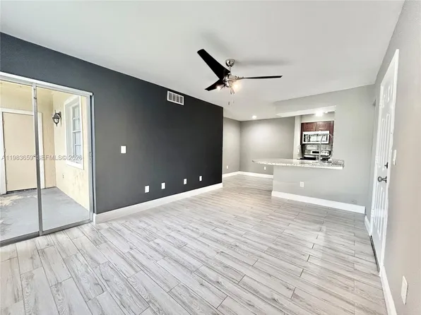 1263 SW 46th Ave APT 2109, Pompano Beach, FL 33069