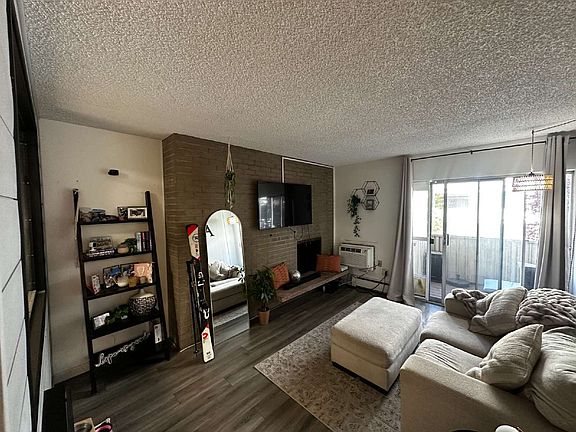 4th image of 4110 E Hale Pkwy #2C