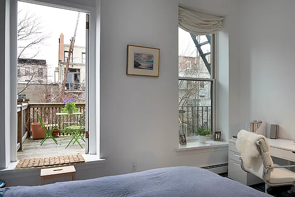 Sold by Brown Harris Stevens | media 25