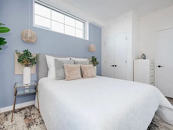 5th image of 1856 Park Ave #11C