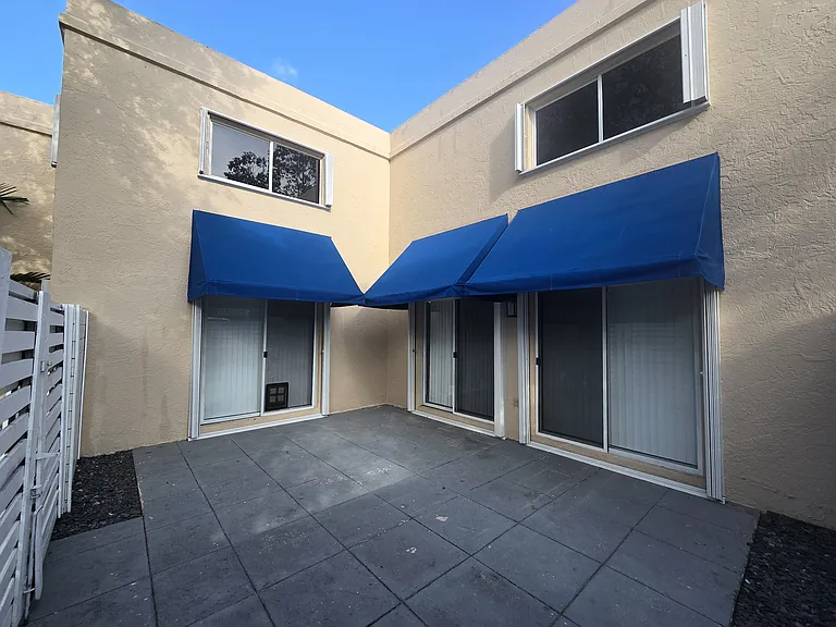 14347 SW 96th Ln — Photo 14