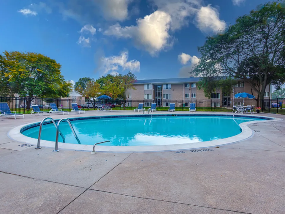 Hines Park Apartments