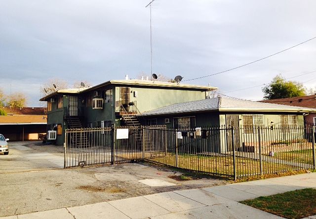2nd image of 1399 N Mountain View Av #5