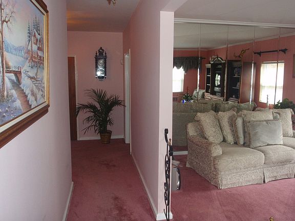 3rd image of 3632 Harper Ave