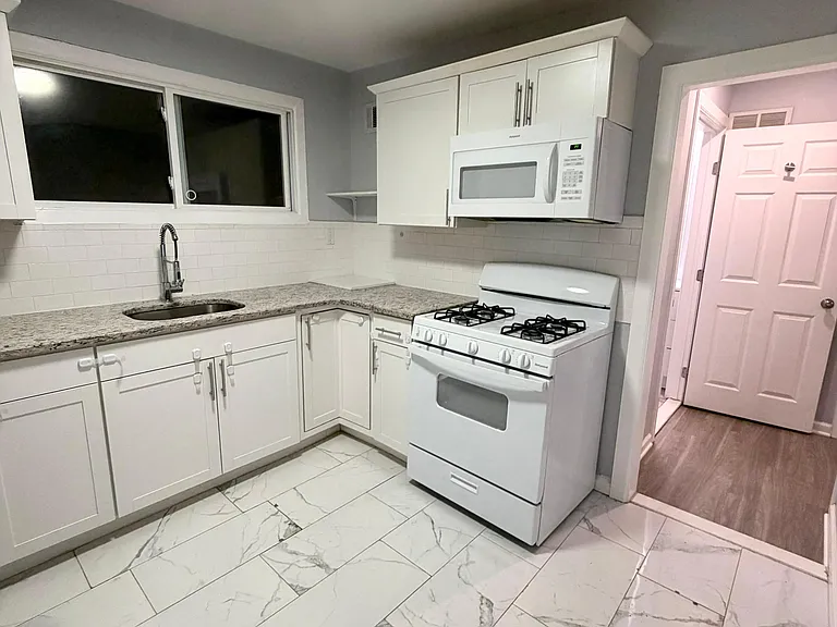 55 Four Mile Rd — Photo 11