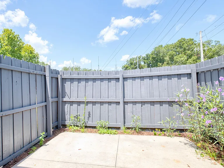 3435 NE 55th Ave — Photo 11