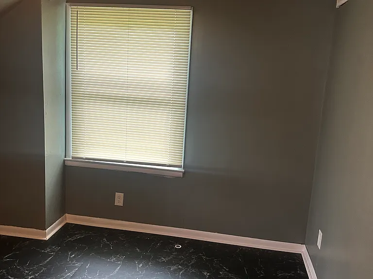 12008 Cloverlawn St — Photo 18