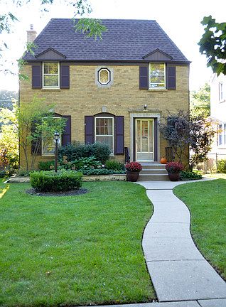 2nd image of 3010 N 78th Ct