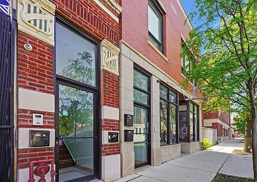 3048 N Milwaukee Ave #2R Photo 1