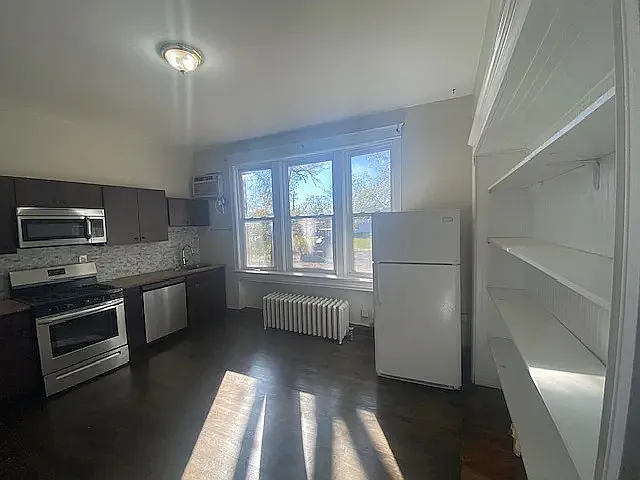 3403 Maple Ave #1 — Photo 5