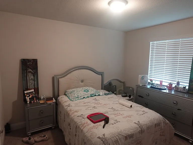 223 Fairmont Dr — Photo 5