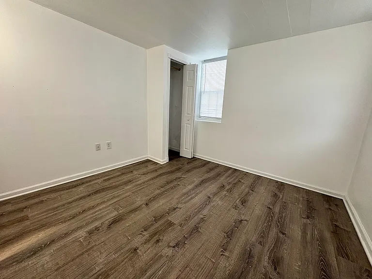 2 Hollowbrook Pl #1 — Photo 9
