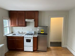 1126 Main St APT 2R, Fishkill, NY 12524