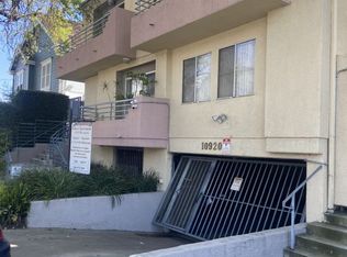10920 Moorpark St APT 3, North Hollywood, CA 91602