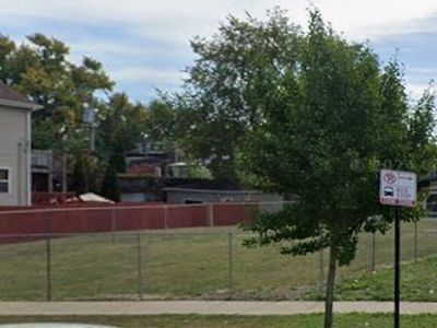 2949 W Fulton St, Chicago, IL, 60612