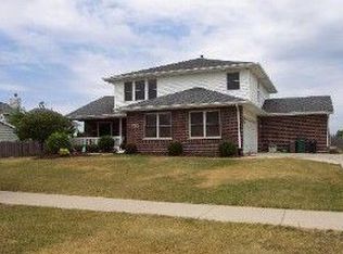8054 W Wheatfield Dr, Frankfort, IL 60423