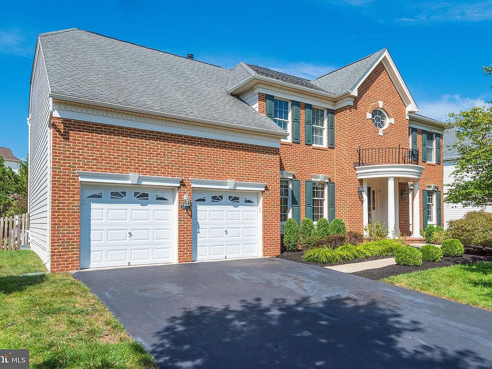 43629 Lucketts Bridge Cir, Ashburn, VA 20148 Zillow