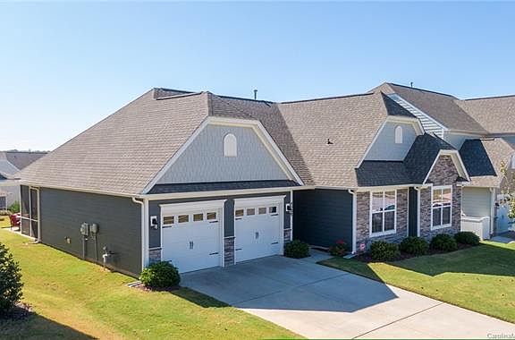 5th image of 4008 Highgate Ln