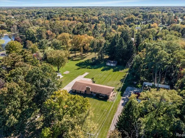 4020 Textile Rd, Ypsilanti, MI 48197