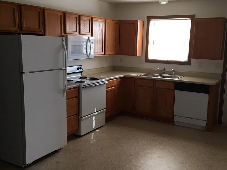 434 Sabre Cir — Photo 7