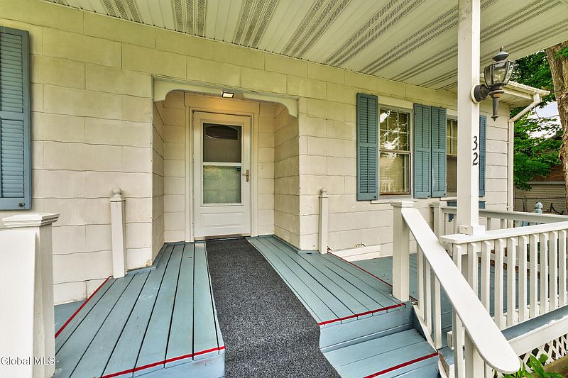 5th image of 32 Sheridan Street