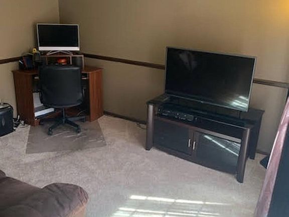 5th image of 4231 River Bluff Dr