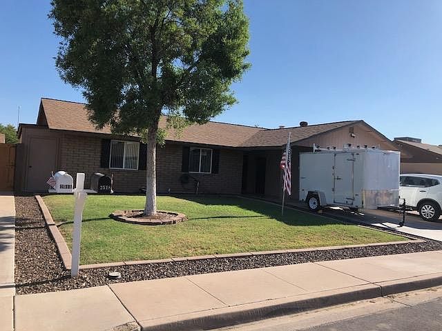 1st image of 2518 E Jacinto Ave