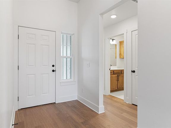 5th image of 17075 240th St