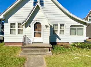 62 Simmons St, Rochester, NY 14606