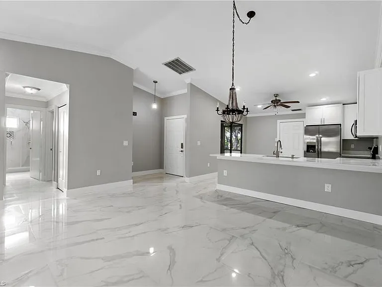 17754 Grande Bayou Ct — Photo 23