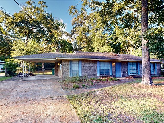 2nd image of 3311 Pinebrook Ln